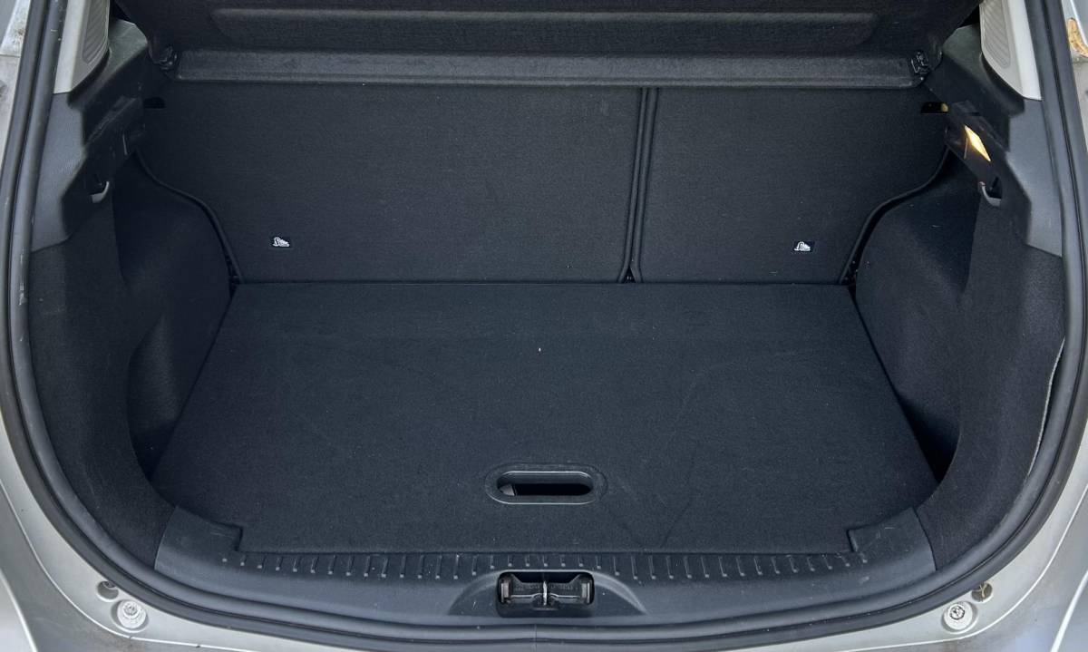 Ford B-MAX Ford B-Max 1.0 EcoBoost Titanium 101PK | 1e Eigenaar | NL AUTO | NAP | Trekhaak | Achteruitrijcamera | Parkeersensoren Voor en Achter | Voorruitverwarming | Climate Control | Cruise Control | 2 Sleutels |