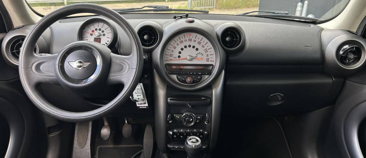 MINI Countryman MINI Countryman 1.6 Cooper Salt 122PK | Nette Staat | Onderhoudshistorie | Airco | Stoelverwarming | Lichtmetalen Velgen | 2 Sleutels | Two Tone |