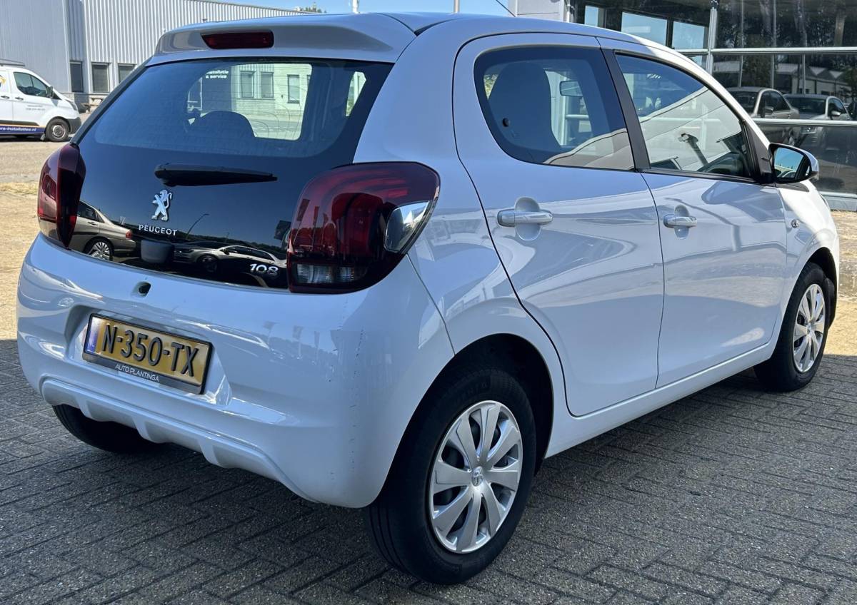 Peugeot 108 Peugeot 108 1.0 e-VTi Active | NL AUTO | Onderhoudshistorie | Airco | 5 Deurs | APK tot 20-01-2028 | 2 Sleutels |