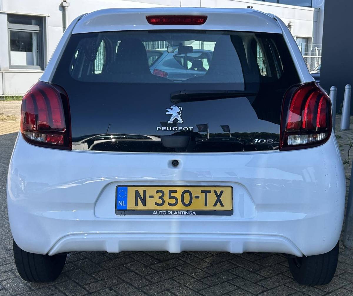 Peugeot 108 Peugeot 108 1.0 e-VTi Active | NL AUTO | Onderhoudshistorie | Airco | 5 Deurs | APK tot 20-01-2028 | 2 Sleutels |