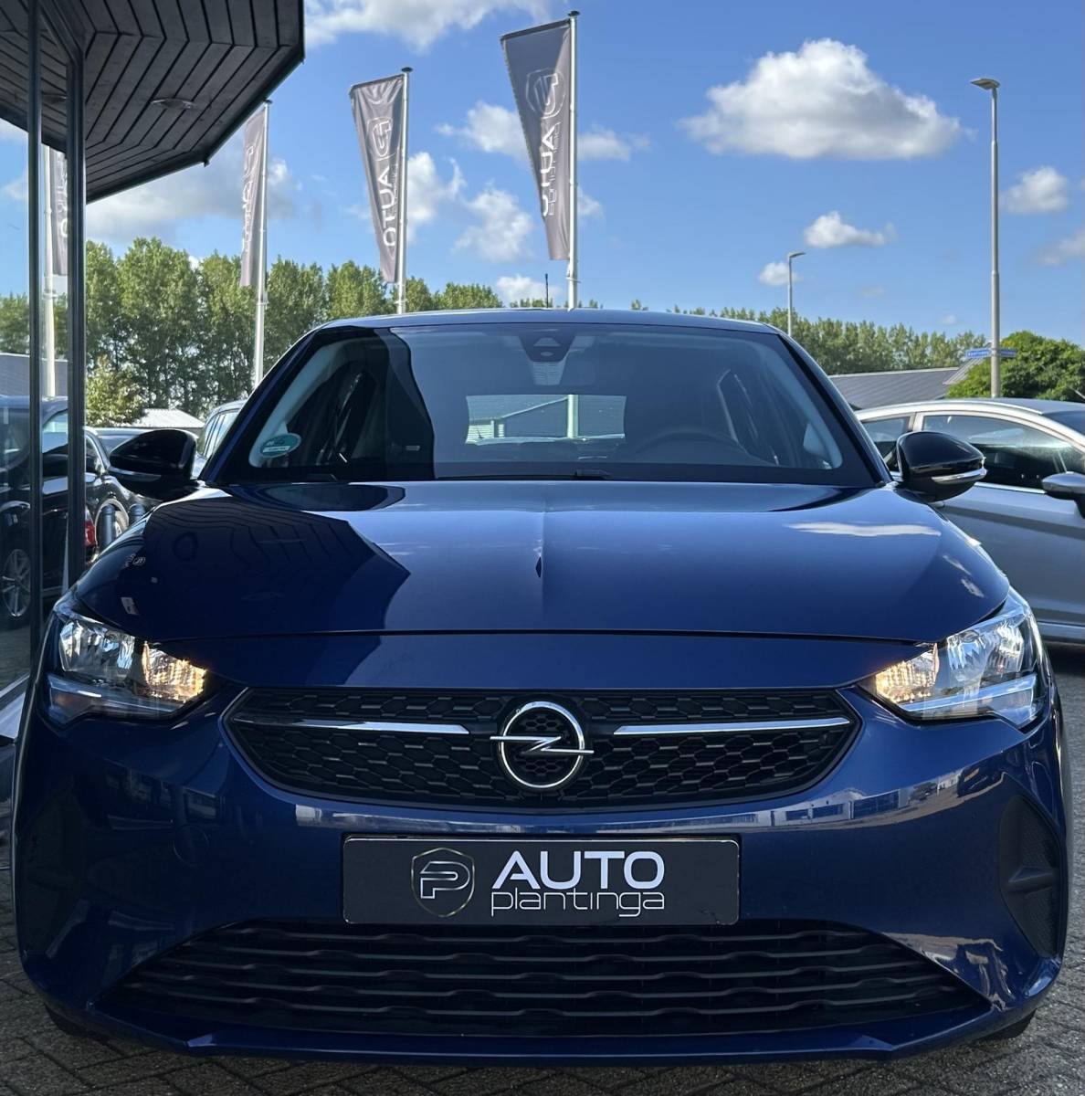 Opel Corsa Opel Corsa 1.2 Edition | NL AUTO | 2e Eigenaar | NAP | D-Riem is Vervangen | Onderhoudshistorie | Airco | Apple Carplay & Andriod Auto | Navigatie | Cruise Control | Parkeersensoren | Lichtmetalen Velgen | 2 Sleutels |