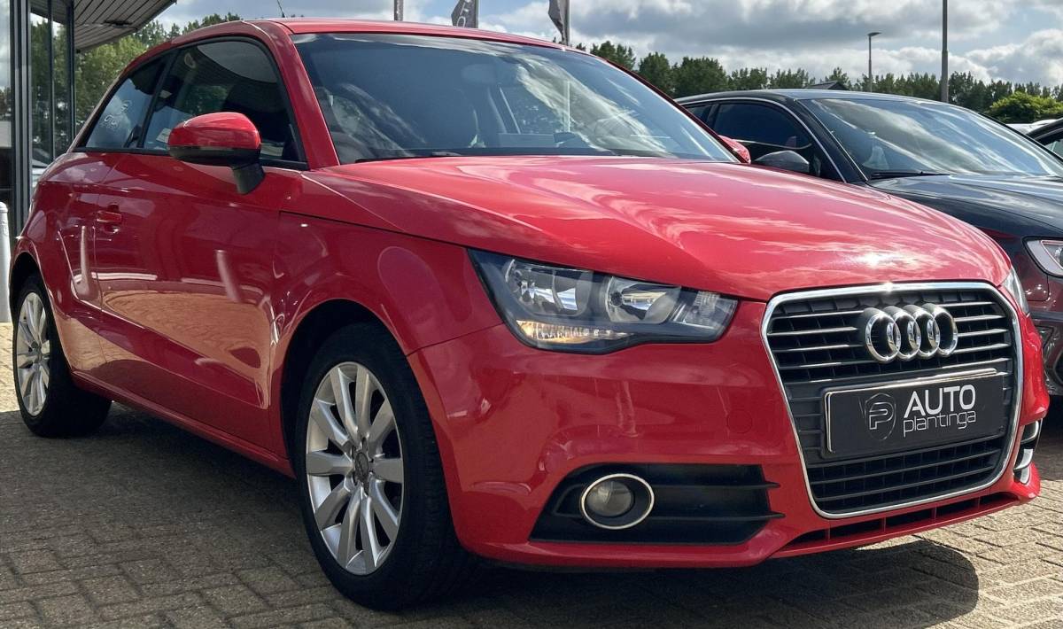 Audi A1 Audi A1 1.2 TFSI Ambition Pro Line Business 86PK | Zeer Nette Staat | 11 Jaar in Bezit Geweest van de Vorige Eigenaar | NL AUTO | Cruise Control | Airco | Armsteun | Lichtmetalen Velgen | APK tot 10-04-2027 |