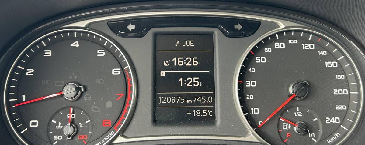 Audi A1 Audi A1 1.2 TFSI Ambition Pro Line Business 86PK | Zeer Nette Staat | 11 Jaar in Bezit Geweest van de Vorige Eigenaar | NL AUTO | Cruise Control | Airco | Armsteun | Lichtmetalen Velgen | APK tot 10-04-2027 |