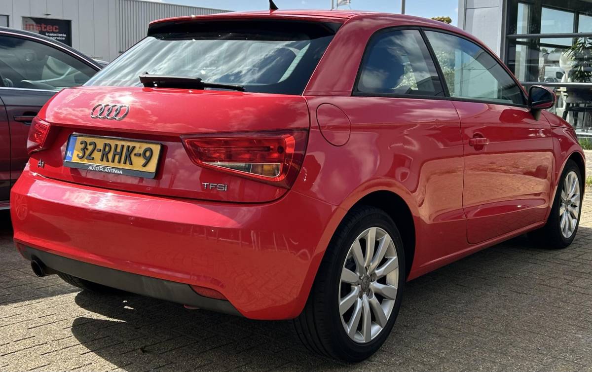 Audi A1 Audi A1 1.2 TFSI Ambition Pro Line Business 86PK | Zeer Nette Staat | 11 Jaar in Bezit Geweest van de Vorige Eigenaar | NL AUTO | Cruise Control | Airco | Armsteun | Lichtmetalen Velgen | APK tot 10-04-2027 |