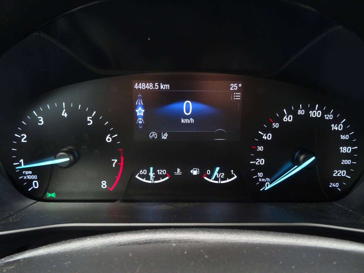 Ford Focus Ford Focus Wagon 1.0 EcoBoost Edition Business * CARPLAY * CAM !!