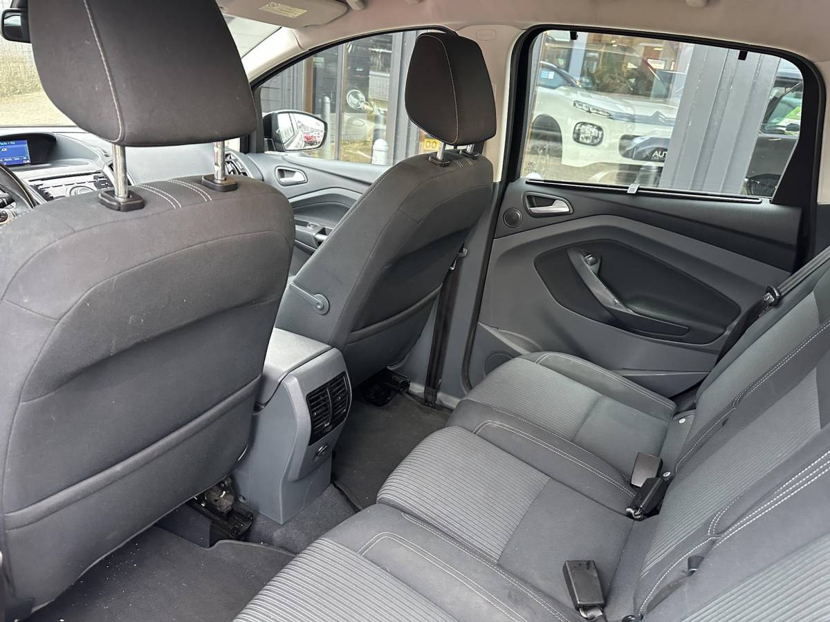 Ford C-MAX Ford C-Max 1.0 Edition Plus 125PK | Dealeronderhouden | Zeer Nette Staat! | NL AUTO | Achteruitrijcamera | Navigatie | Voorruitverwarming | Climate Control | Parkeersensoren Voor en Achter |