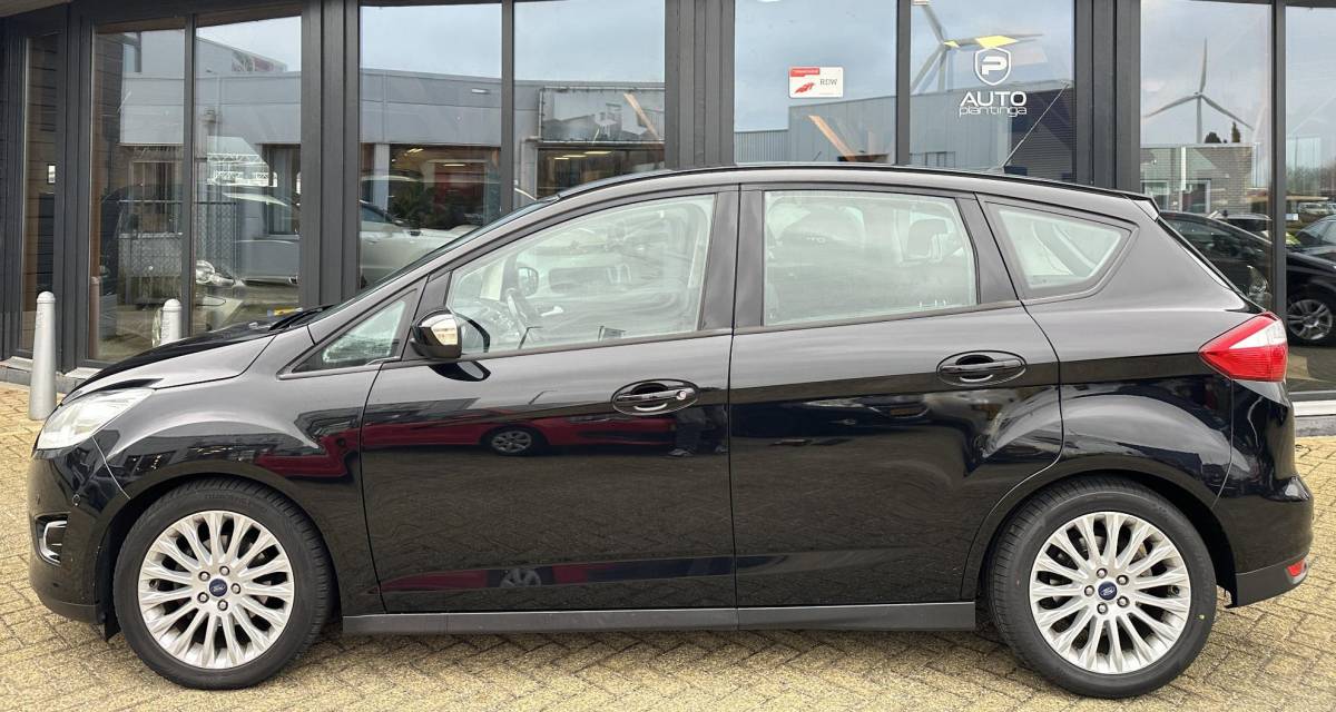 Ford C-MAX Ford C-Max 1.0 Edition Plus 125PK | Dealeronderhouden | Zeer Nette Staat! | NL AUTO | Achteruitrijcamera | Navigatie | Voorruitverwarming | Climate Control | Parkeersensoren Voor en Achter |