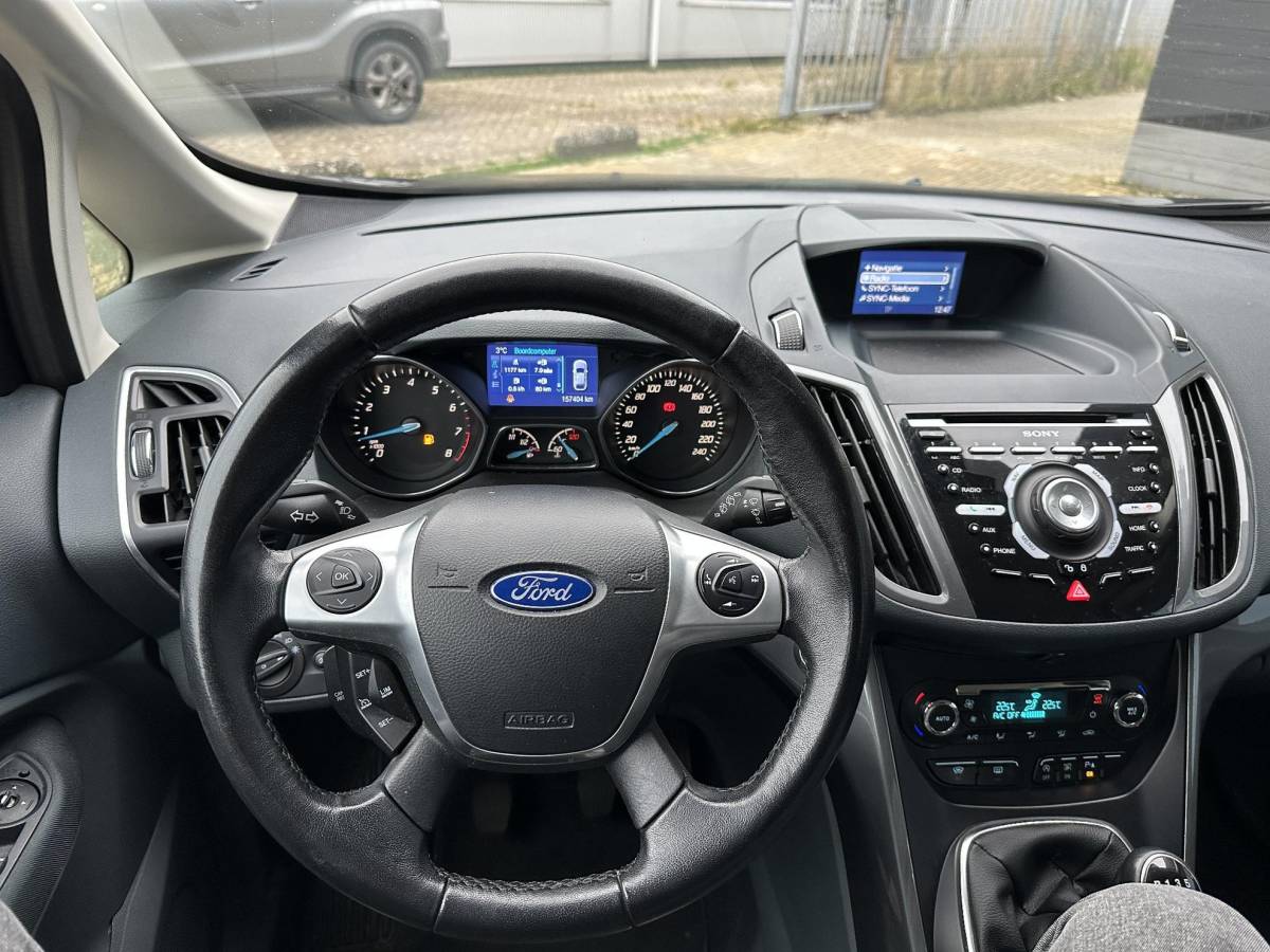 Ford C-MAX Ford C-Max 1.0 Edition Plus 125PK | Dealeronderhouden | Zeer Nette Staat! | NL AUTO | Achteruitrijcamera | Navigatie | Voorruitverwarming | Climate Control | Parkeersensoren Voor en Achter |