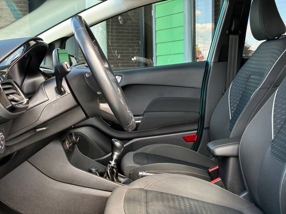 Ford Fiesta Ford Fiesta 1.0 EcoBoost Titanium|1e Eigenaar|Camera|Navigatie|CruiseControl|Climatronic|Trekhaak|NAP|