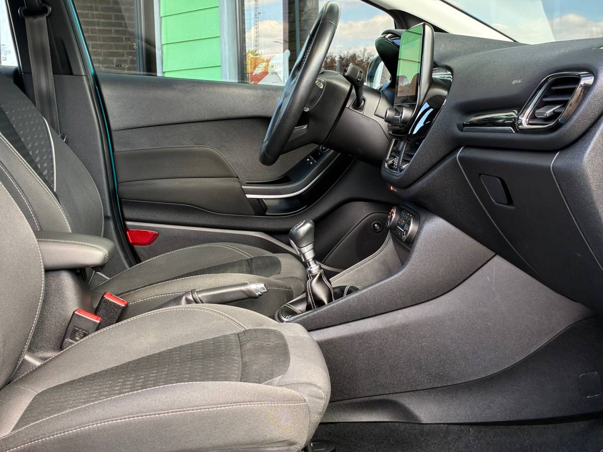 Ford Fiesta Ford Fiesta 1.0 EcoBoost Titanium|1e Eigenaar|Camera|Navigatie|CruiseControl|Climatronic|Trekhaak|NAP|