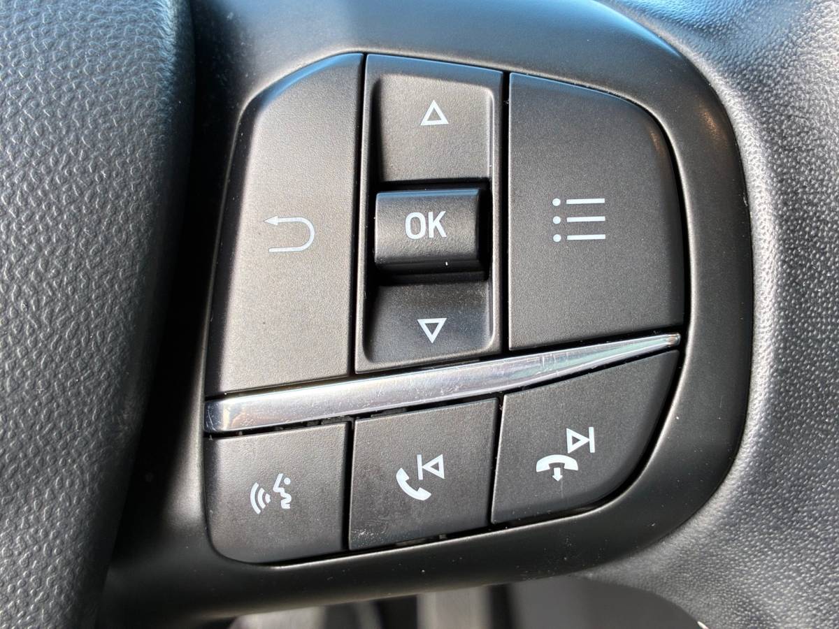 Ford Fiesta Ford Fiesta 1.0 EcoBoost Titanium|1e Eigenaar|Camera|Navigatie|CruiseControl|Climatronic|Trekhaak|NAP|