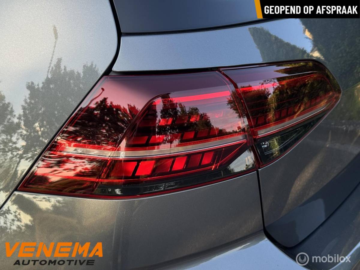 Volkswagen Golf VW Golf 1.5 TSI 150pk DSG IQ.DRIVE |1e Eig.|Pano |Dealer