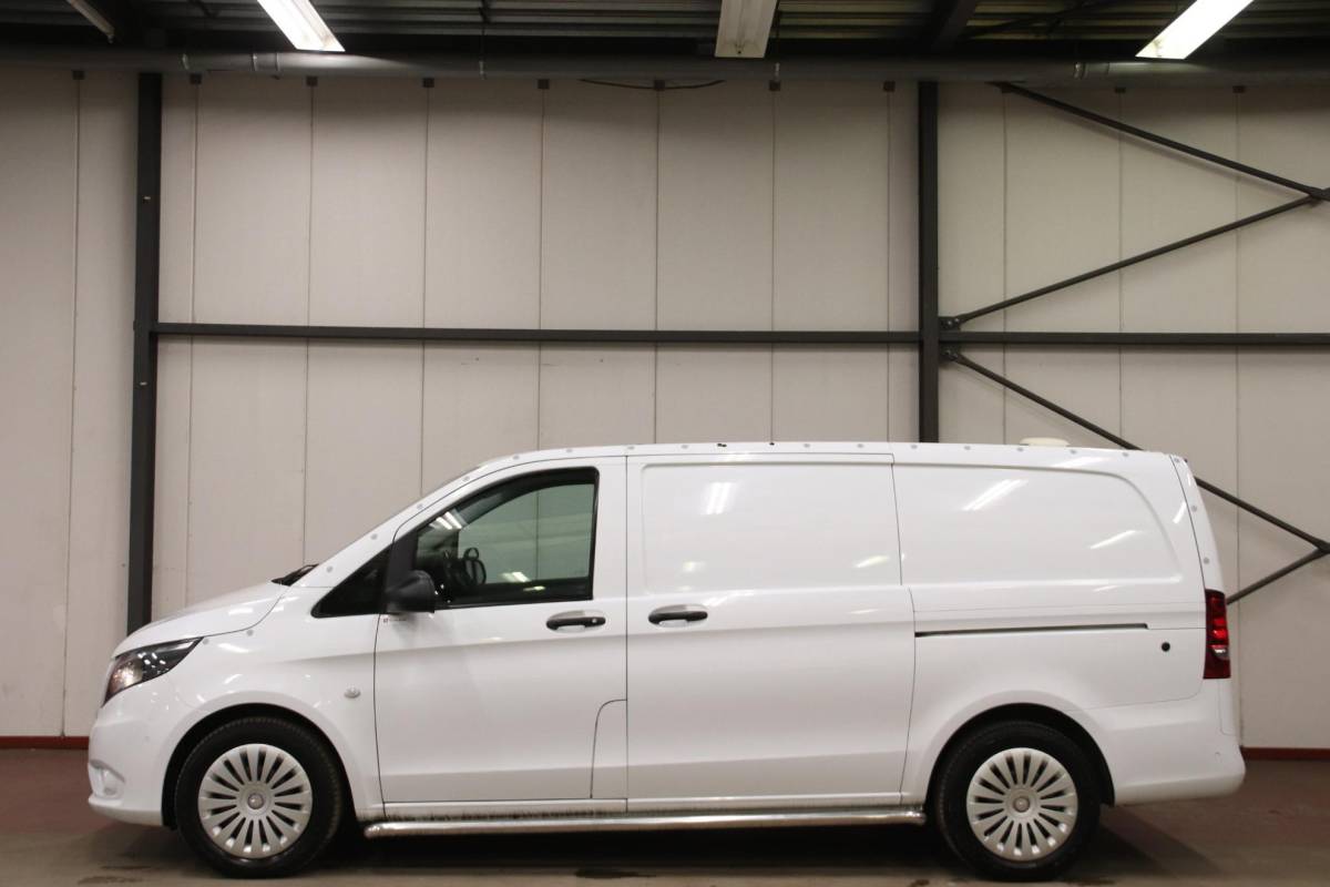 Mercedes-Benz Vito Mercedes-Benz Vito 116 CDI AUTOMAAT DUBBELE SCHUIFDUR TREKHAAK