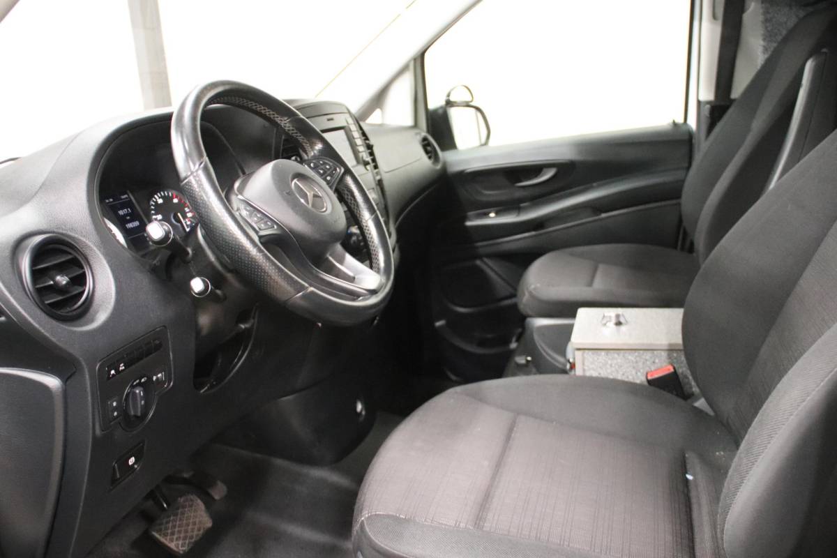 Mercedes-Benz Vito Mercedes-Benz Vito 116 CDI AUTOMAAT DUBBELE SCHUIFDUR TREKHAAK