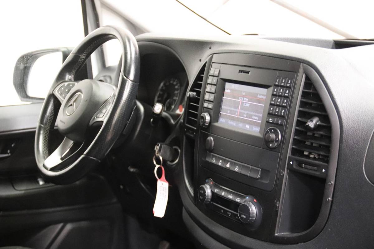 Mercedes-Benz Vito Mercedes-Benz Vito 116 CDI AUTOMAAT DUBBELE SCHUIFDUR TREKHAAK