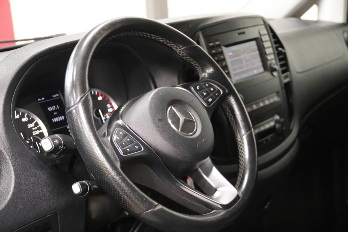 Mercedes-Benz Vito Mercedes-Benz Vito 116 CDI AUTOMAAT DUBBELE SCHUIFDUR TREKHAAK