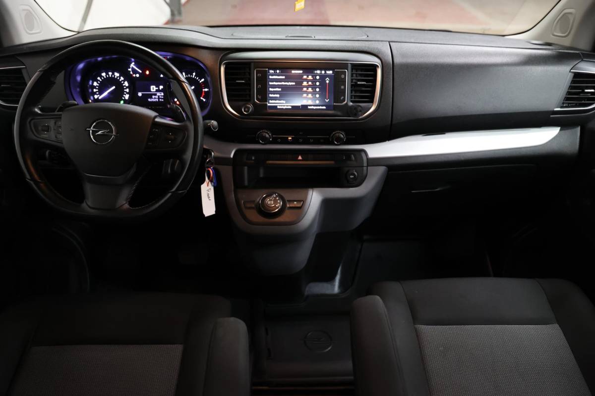 Opel Vivaro Opel Vivaro 2.0 CDTI L3H1 LANG DC DUBBEL CABINE AUTOMAAT