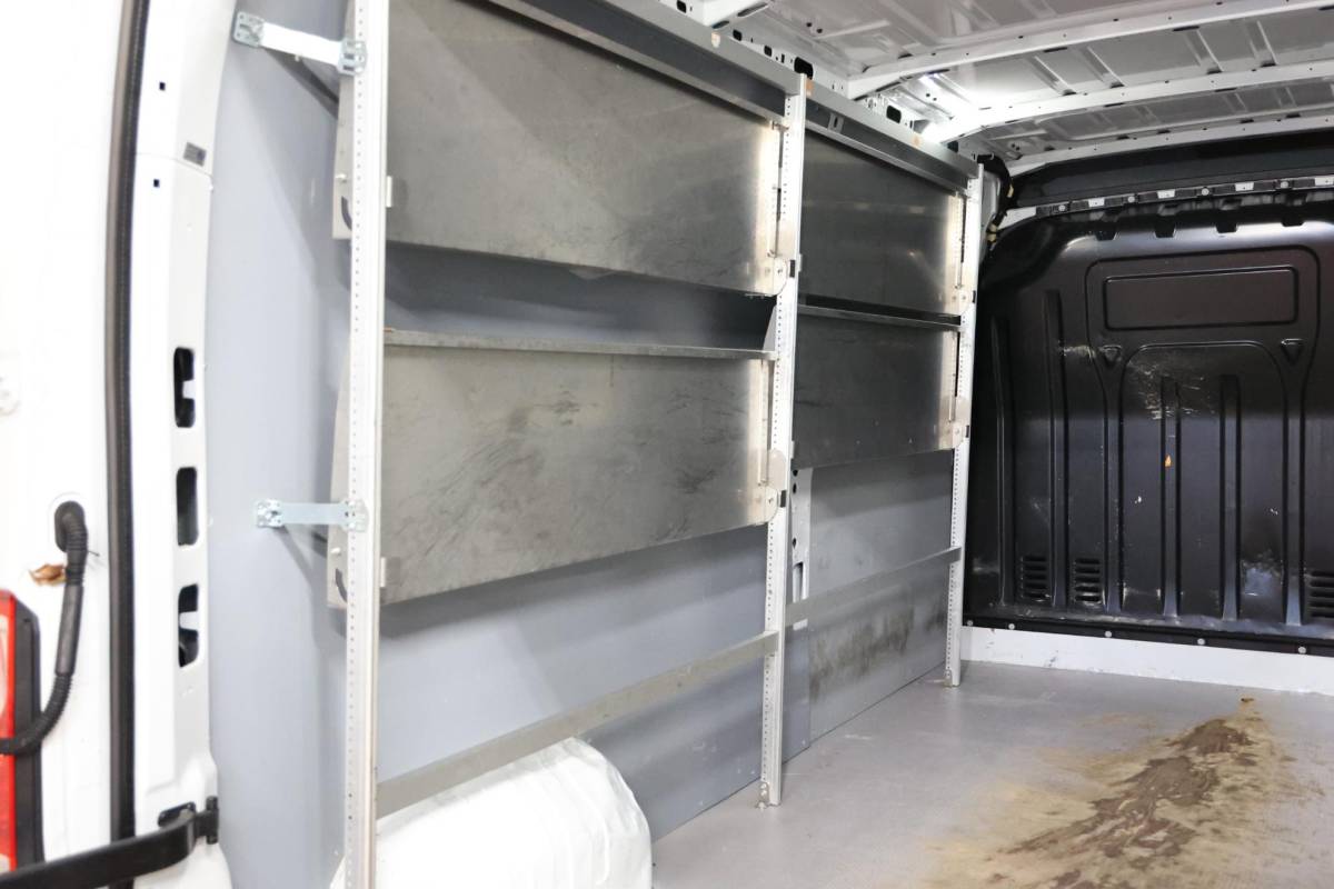 Opel Movano Opel Movano 2.3 Turbo L3H2 POST NL SCHAPPEN
