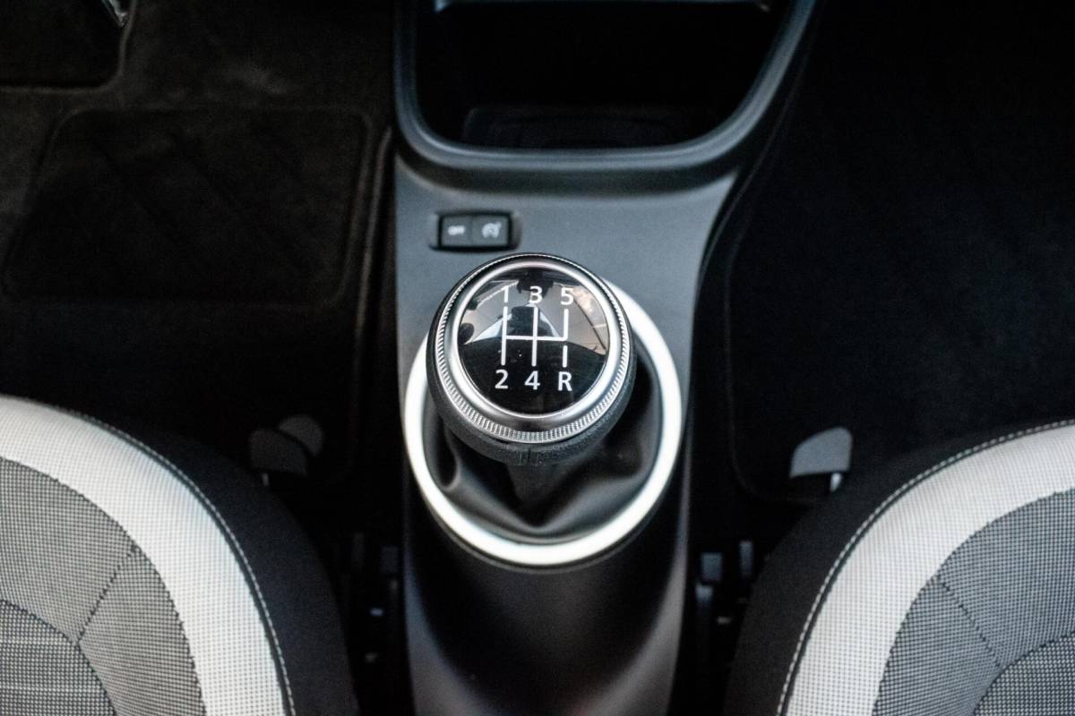 Renault Twingo Renault Twingo 1.0 SCe Limited|INCL. NW APK|AIRCO|5-DRS|BLUETOOTH