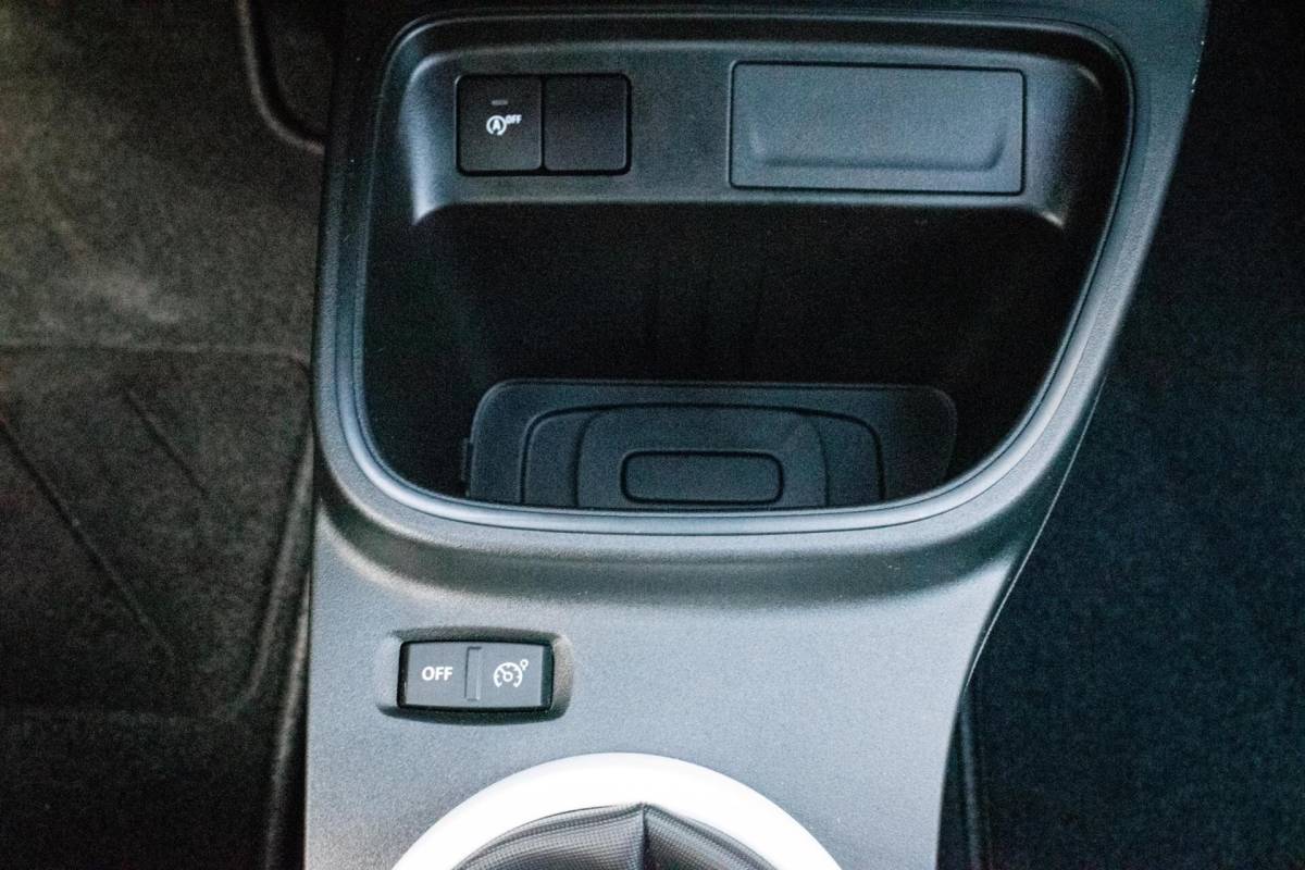 Renault Twingo Renault Twingo 1.0 SCe Limited|INCL. NW APK|AIRCO|5-DRS|BLUETOOTH