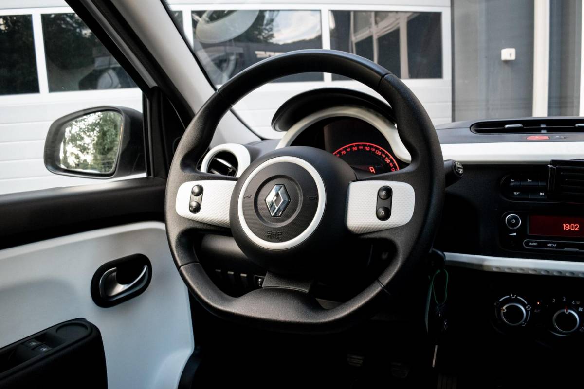 Renault Twingo Renault Twingo 1.0 SCe Limited|INCL. NW APK|AIRCO|5-DRS|BLUETOOTH