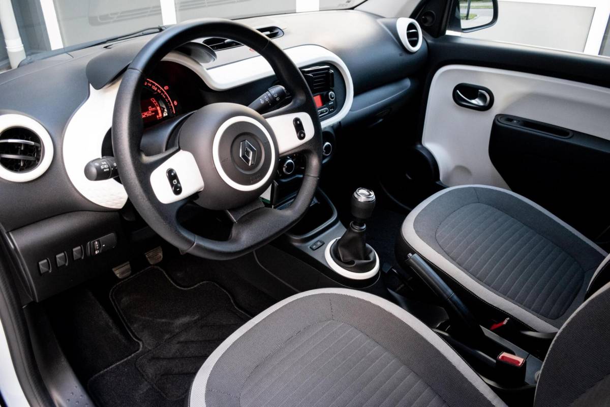 Renault Twingo Renault Twingo 1.0 SCe Limited|INCL. NW APK|AIRCO|5-DRS|BLUETOOTH