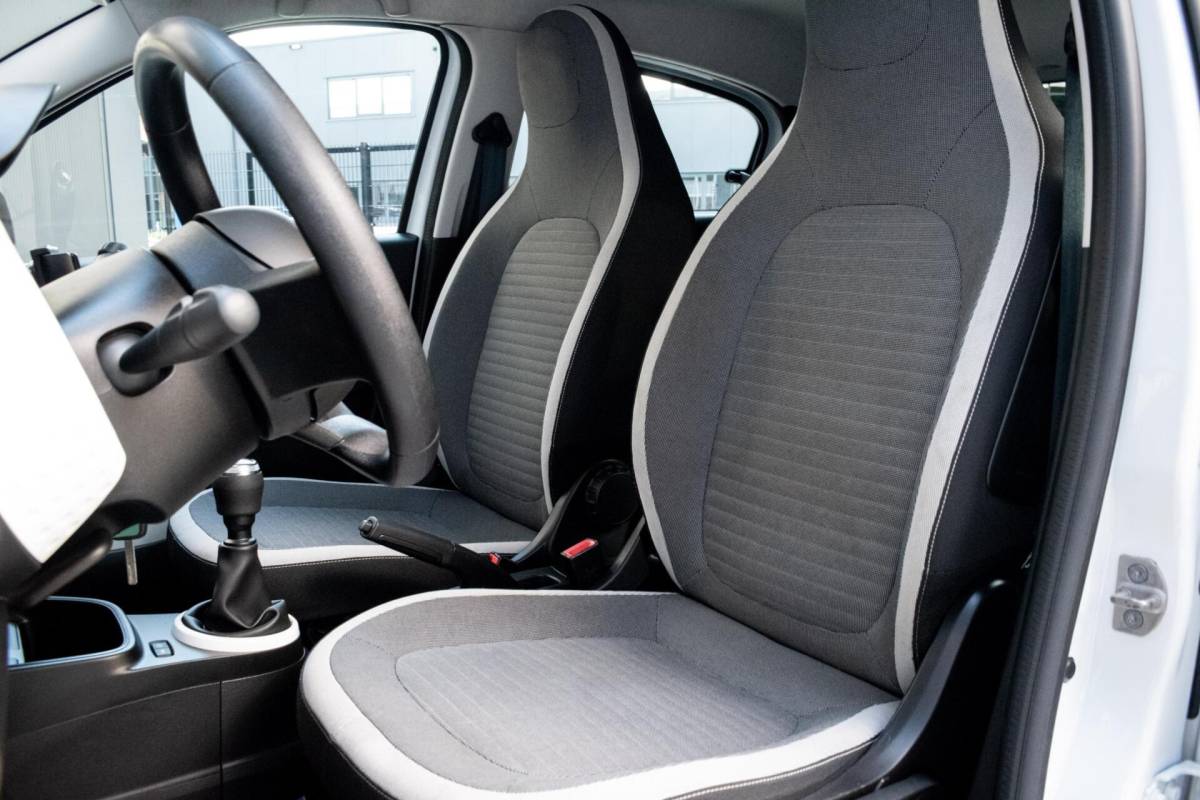 Renault Twingo Renault Twingo 1.0 SCe Limited|INCL. NW APK|AIRCO|5-DRS|BLUETOOTH