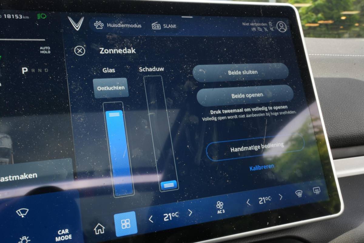 Vinfast VF 8 VinFast VF8 Plus 87.7 kWh Apple carplay Cruise control adaptief DAB Mistlampen voor Bots waarschuwing Stuurwielverw.