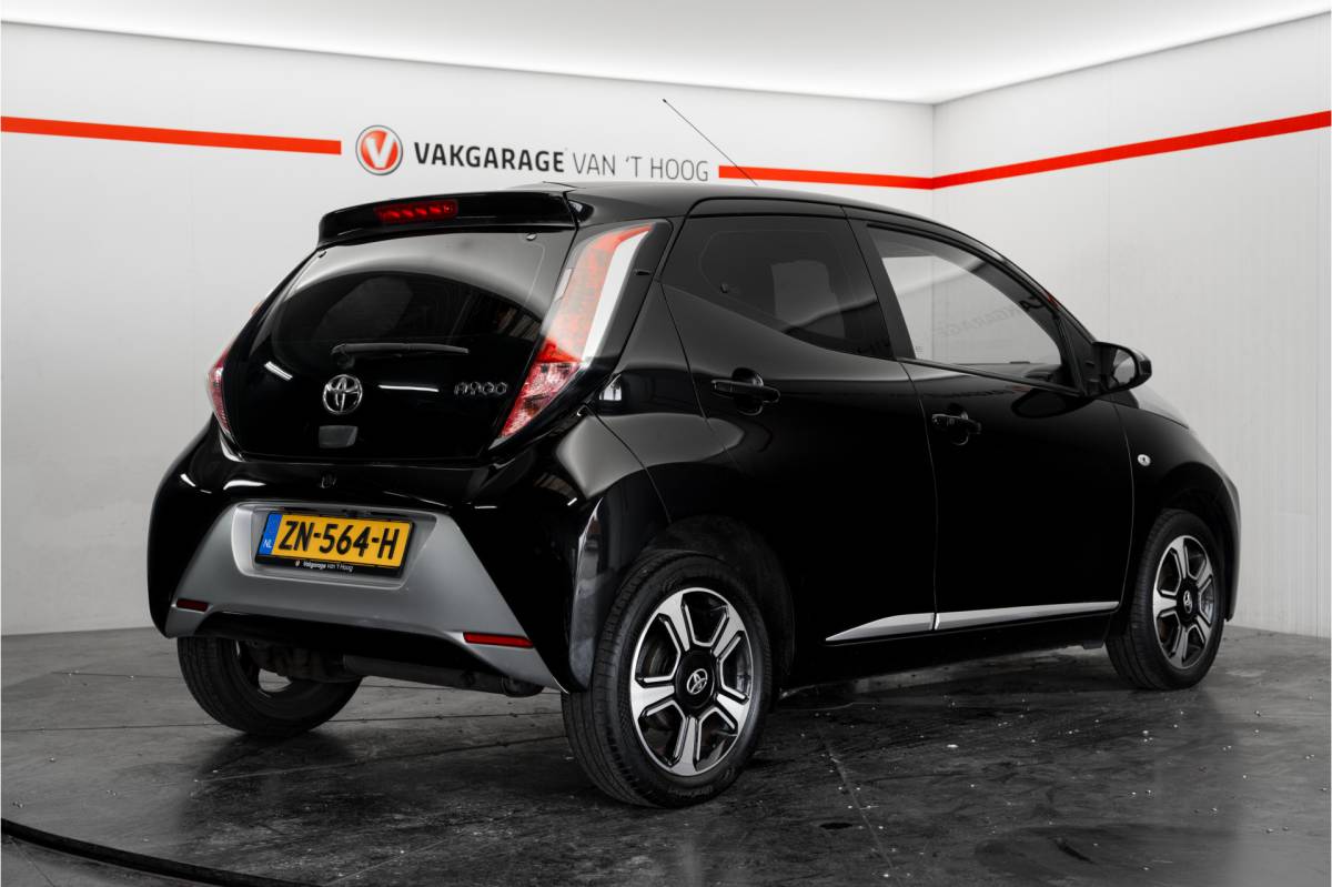 Toyota Aygo Toyota Aygo 1.0 VVT-i x-cite Camera Keyless Clima