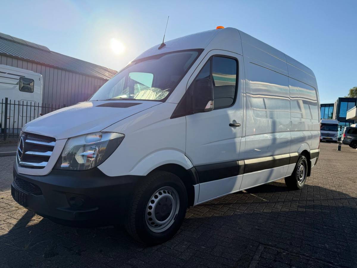 Mercedes-Benz Sprinter Mercedes-Benz Sprinter 314 CDI L2H2 E6 Automaat | Trekhaak | Bijrijdersbank
