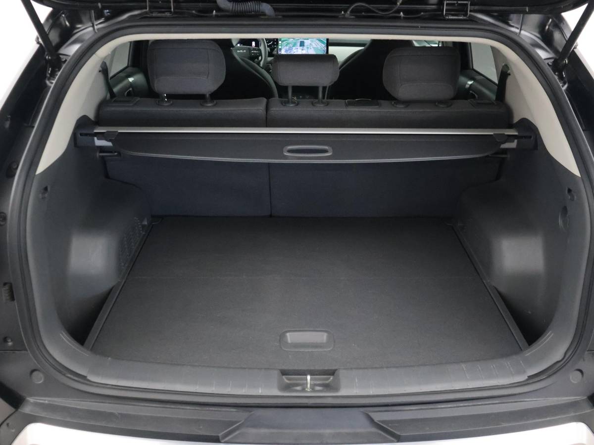 Kia EV3 Kia EV3 Plus 58.3 kWh 204 PK + STUURVERW. | STOELVERW. | TREKHAAK | SOH 100% | ADAPTIVE CRUISE | CAMERA