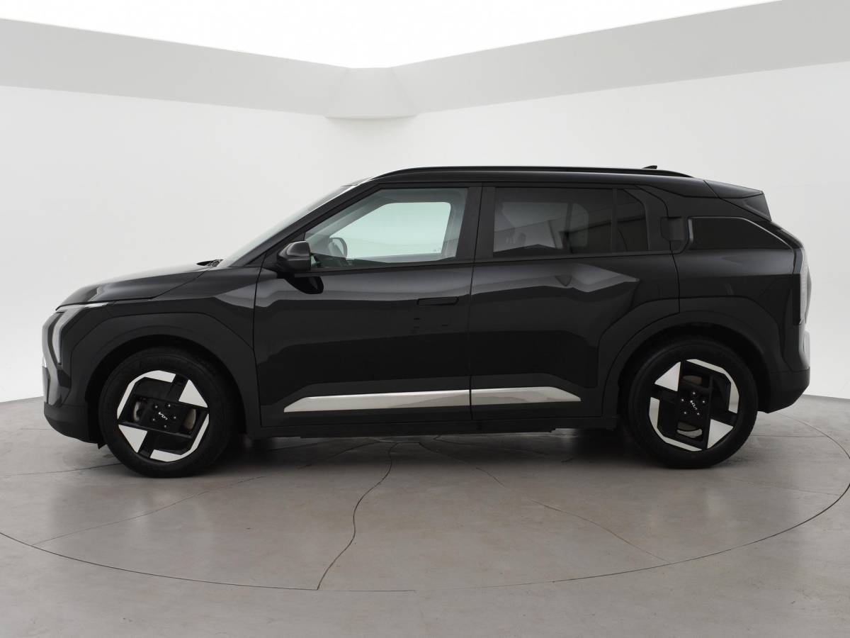 Kia EV3 Kia EV3 Plus 58.3 kWh 204 PK + STUURVERW. | STOELVERW. | TREKHAAK | SOH 100% | ADAPTIVE CRUISE | CAMERA