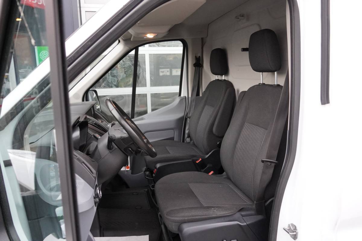 Ford Transit Ford Transit 350 2.0 TDCI L2H2 NAP Airco/Cruise/Stoelverw.