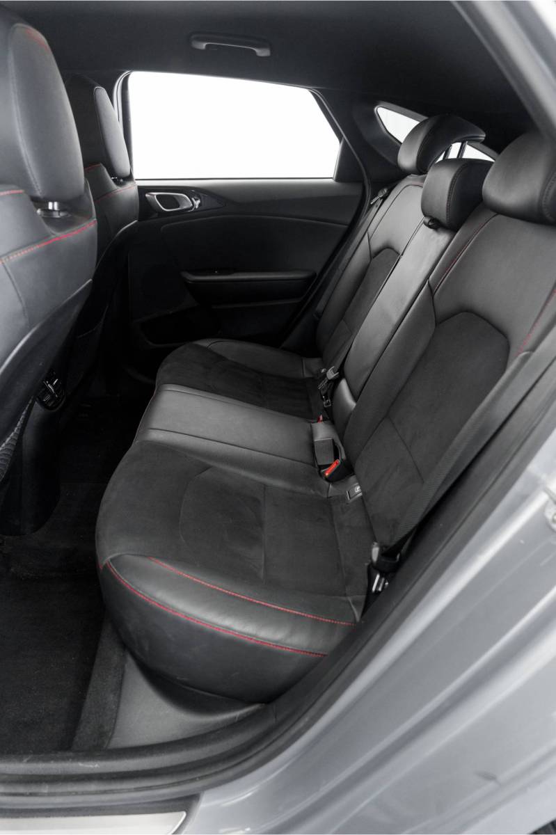 Kia ProCeed Kia ProCeed 1.6 T-GDI GT Sportstoelen