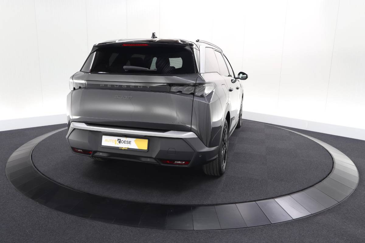 Peugeot 5008 Peugeot 5008 1.2 Hybrid 136 GT 7p | Adaptieve Cruise Control | Camera | Elektrische Kofferklep | Stoelverwarming