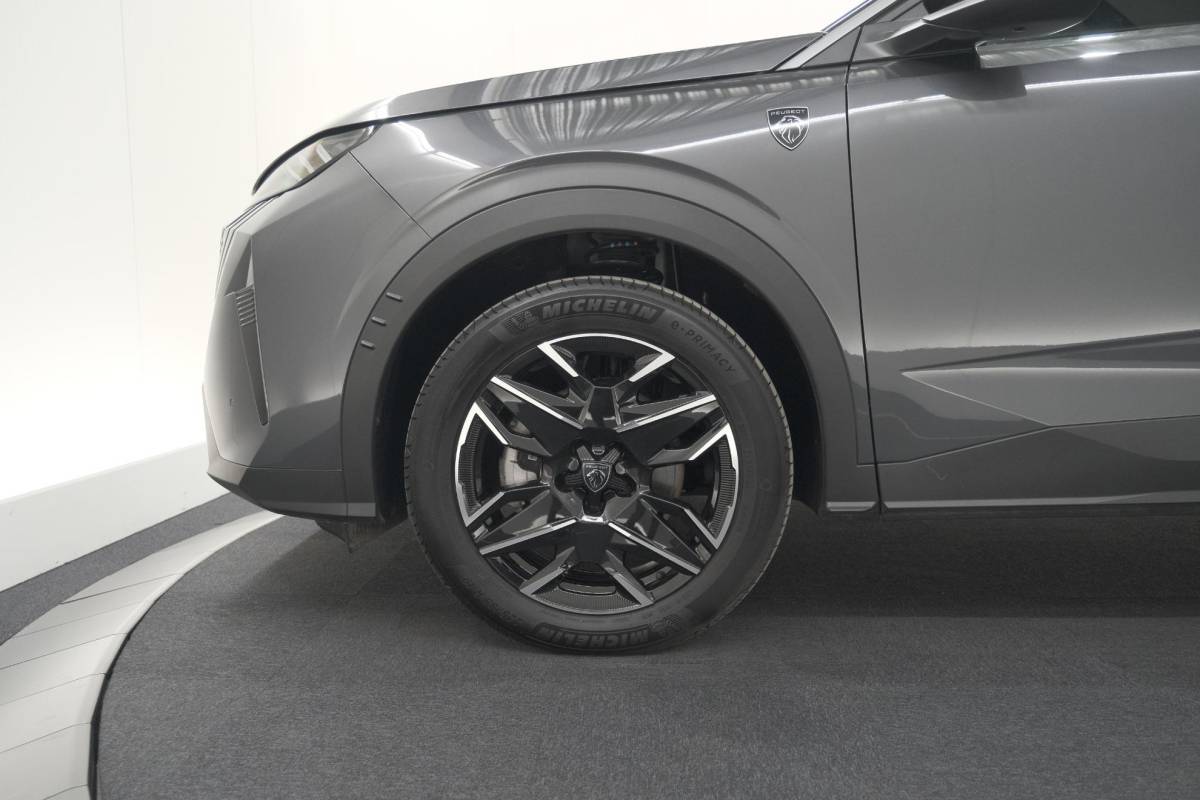 Peugeot 5008 Peugeot 5008 1.2 Hybrid 136 GT 7p | Adaptieve Cruise Control | Camera | Elektrische Kofferklep | Stoelverwarming