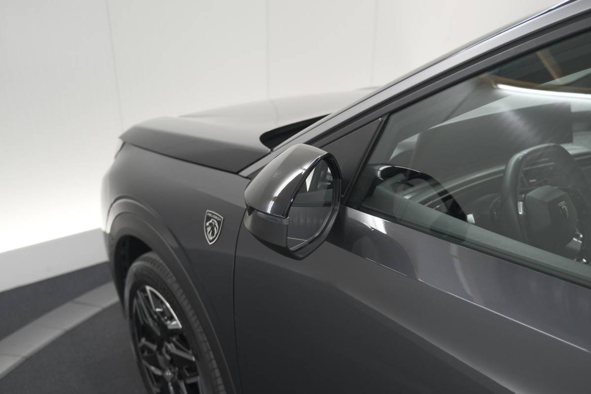 Peugeot 5008 Peugeot 5008 1.2 Hybrid 136 GT 7p | Adaptieve Cruise Control | Camera | Elektrische Kofferklep | Stoelverwarming