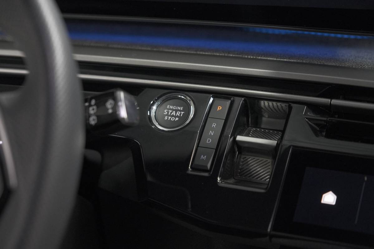 Peugeot 5008 Peugeot 5008 1.2 Hybrid 136 GT 7p | Adaptieve Cruise Control | Camera | Elektrische Kofferklep | Stoelverwarming