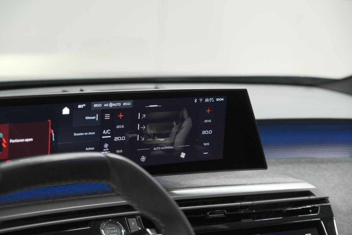 Peugeot 5008 Peugeot 5008 1.2 Hybrid 136 GT 7p | Adaptieve Cruise Control | Camera | Elektrische Kofferklep | Stoelverwarming
