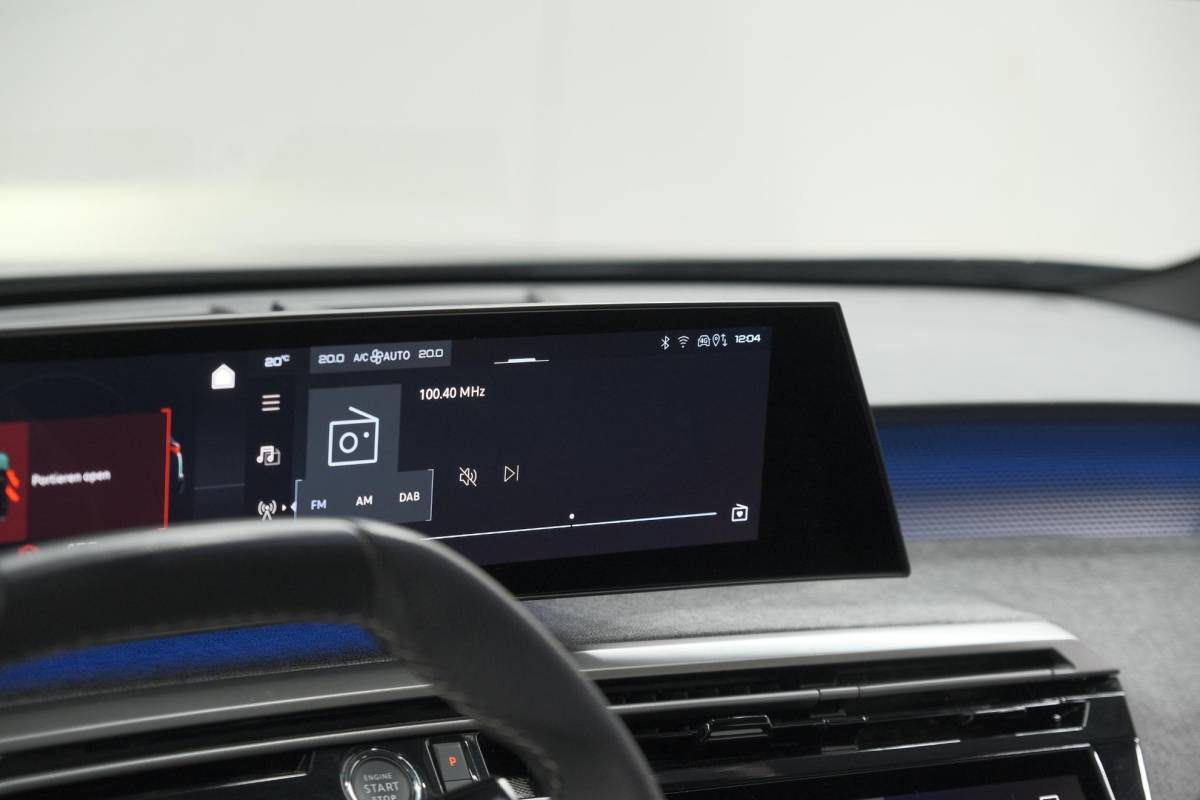 Peugeot 5008 Peugeot 5008 1.2 Hybrid 136 GT 7p | Adaptieve Cruise Control | Camera | Elektrische Kofferklep | Stoelverwarming