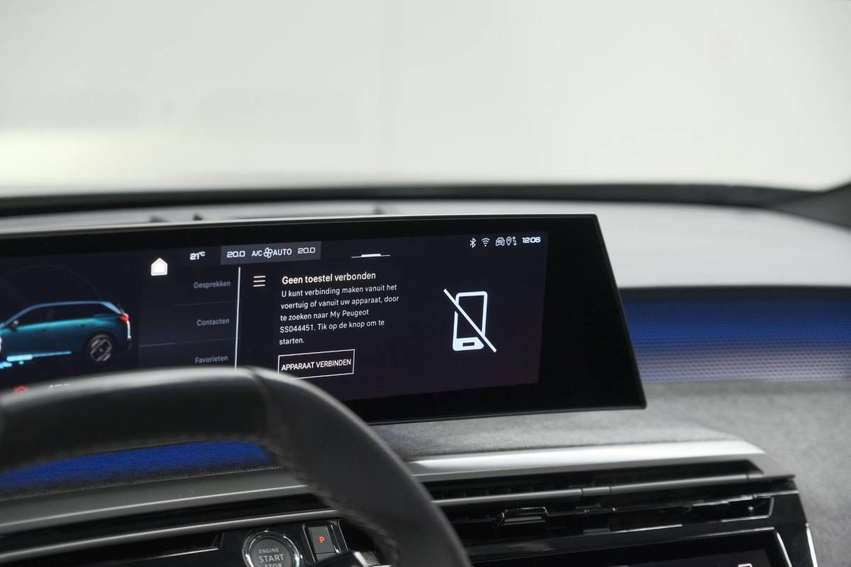 Peugeot 5008 Peugeot 5008 1.2 Hybrid 136 GT 7p | Adaptieve Cruise Control | Camera | Elektrische Kofferklep | Stoelverwarming