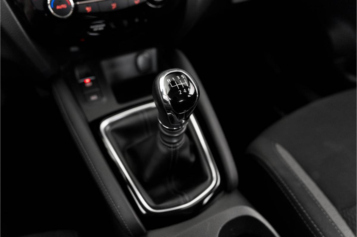Nissan QASHQAI Nissan Qashqai 1.3 DIG-T Acces Edition Camera|Applecarplay|Climatcontrol