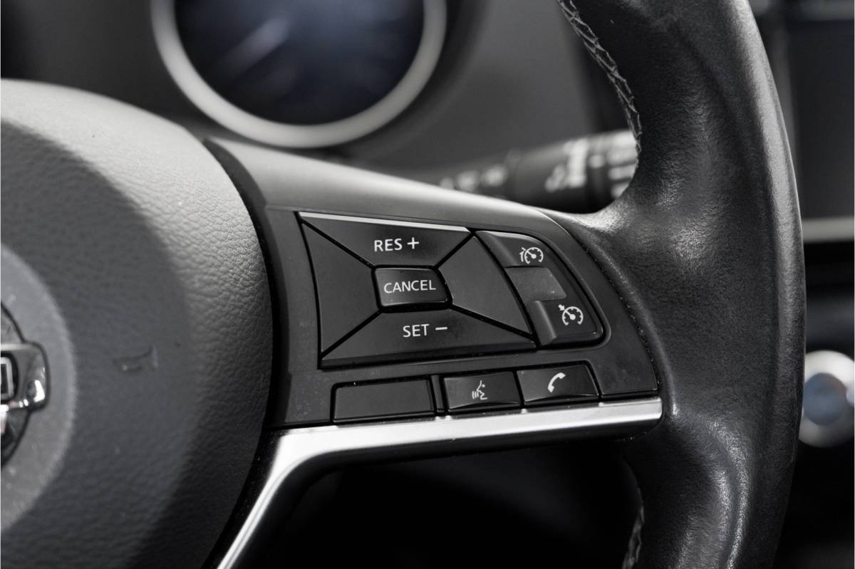 Nissan QASHQAI Nissan Qashqai 1.3 DIG-T Acces Edition Camera|Applecarplay|Climatcontrol
