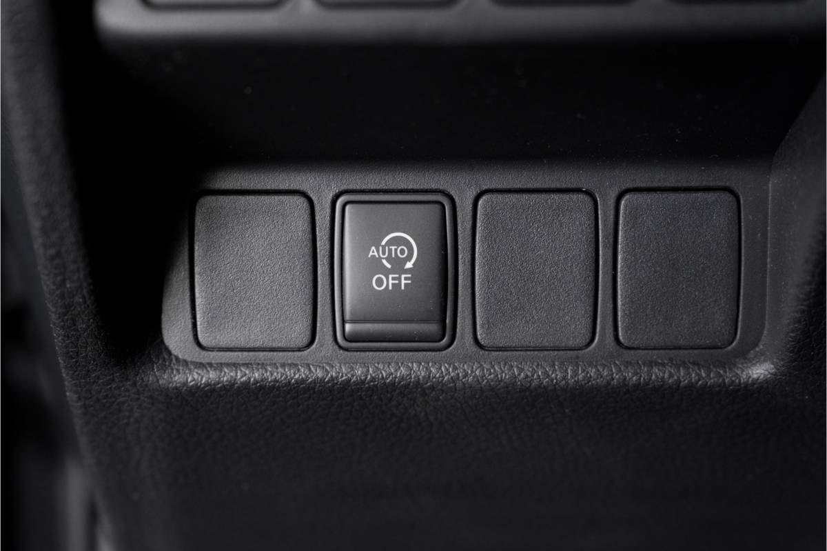 Nissan QASHQAI Nissan Qashqai 1.3 DIG-T Acces Edition Camera|Applecarplay|Climatcontrol