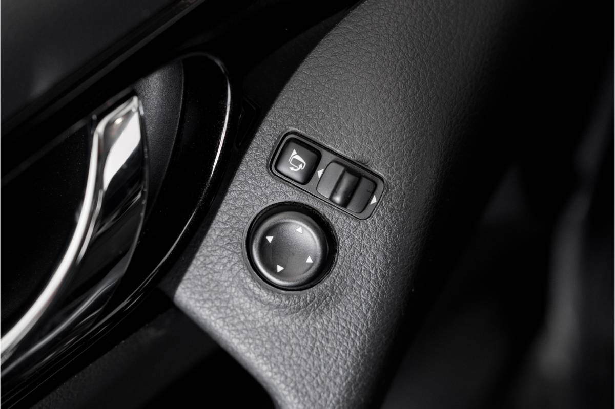 Nissan QASHQAI Nissan Qashqai 1.3 DIG-T Acces Edition Camera|Applecarplay|Climatcontrol