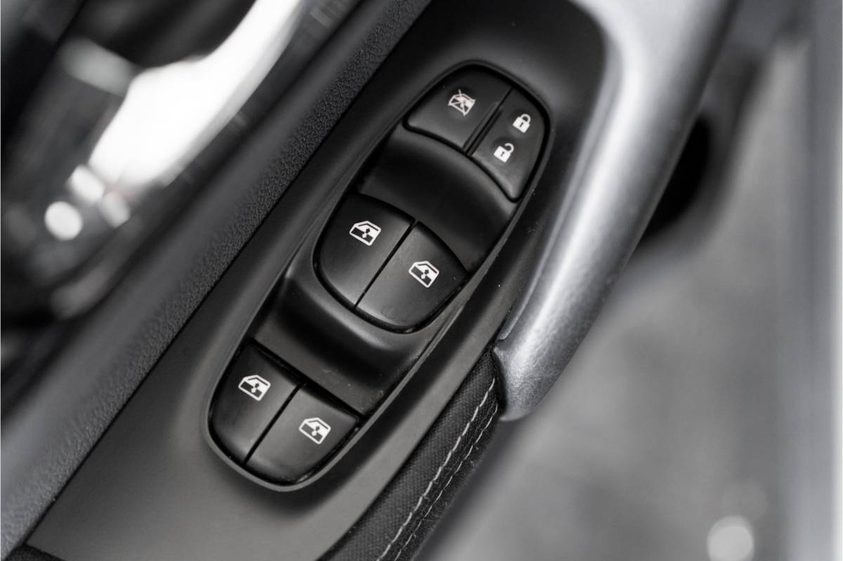 Nissan QASHQAI Nissan Qashqai 1.3 DIG-T Acces Edition Camera|Applecarplay|Climatcontrol