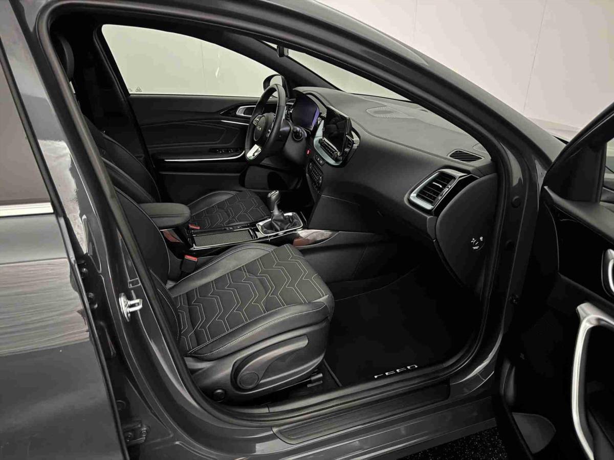 Kia Ceed Sportswagon KIA Ceed Sw 1.0 T-GDi 100pk Design Edition | JBL | Apple Carplay/Android Auto