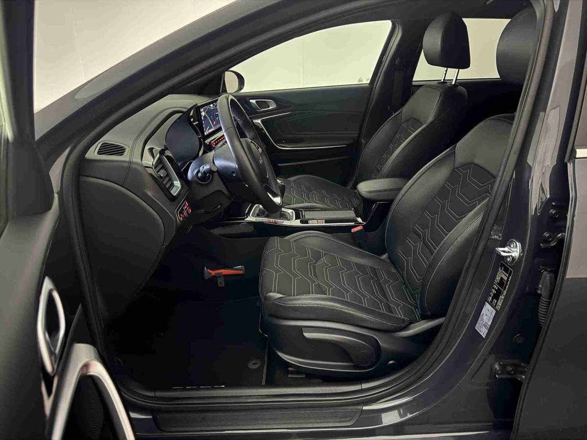 Kia Ceed Sportswagon KIA Ceed Sw 1.0 T-GDi 100pk Design Edition | JBL | Apple Carplay/Android Auto