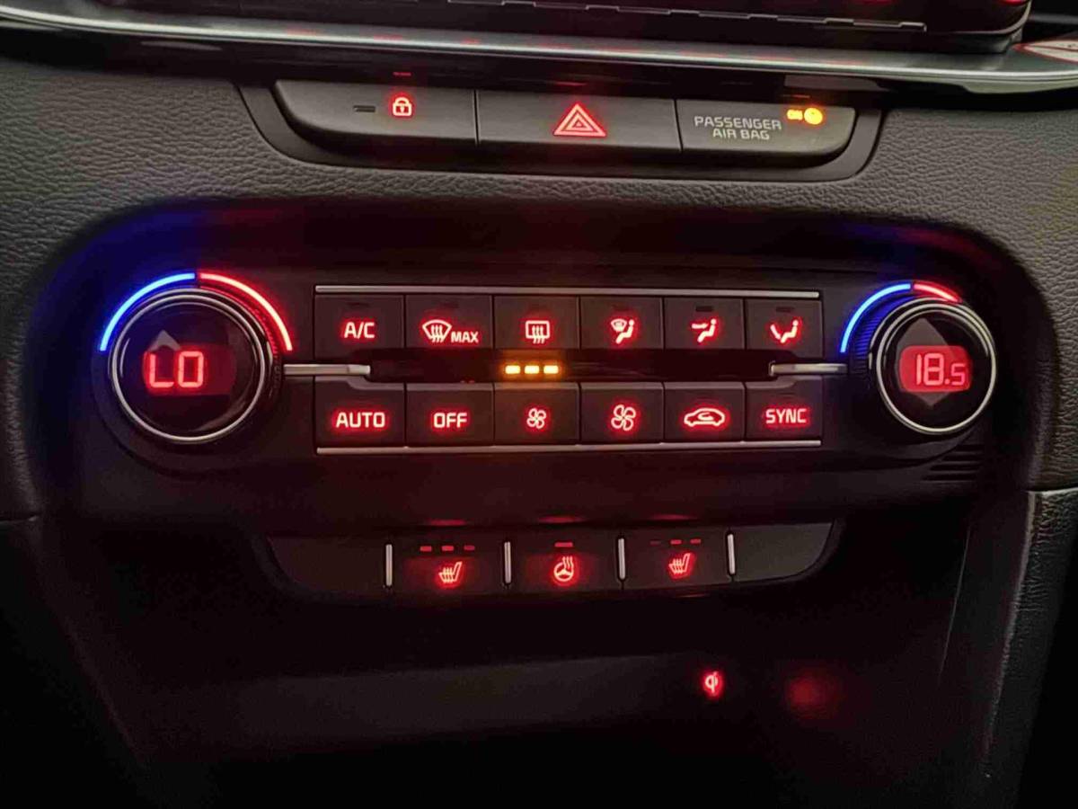 Kia Ceed Sportswagon KIA Ceed Sw 1.0 T-GDi 100pk Design Edition | JBL | Apple Carplay/Android Auto