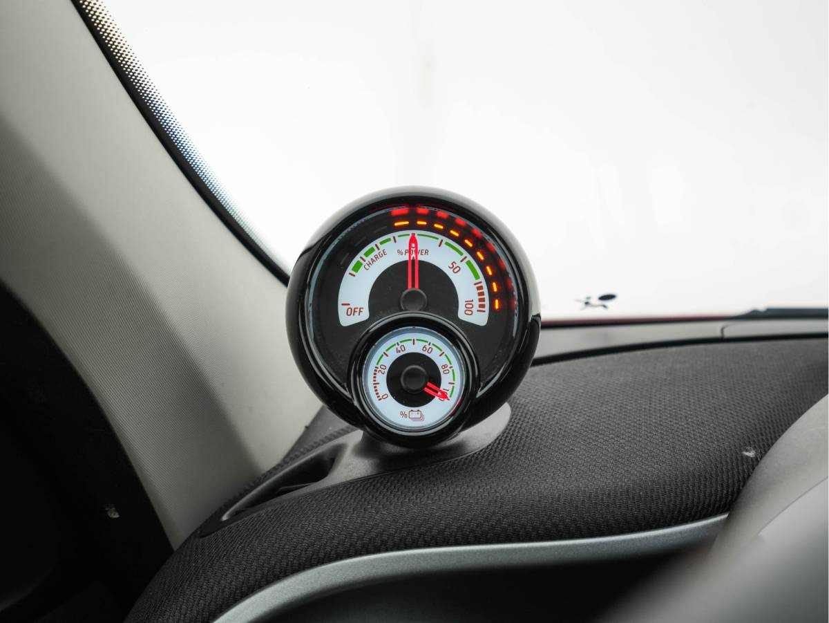 smart Forfour Smart forfour EQ Passion 18 kWh {SoH-95%} Aut.*FACE-LIFT | LED-LIGHTS | HEATED-COMFORTSEATS | CRUISE | ECC | DAB | SMART-AUDIO | COOL/AUDIO-PACK | 15″ALU*